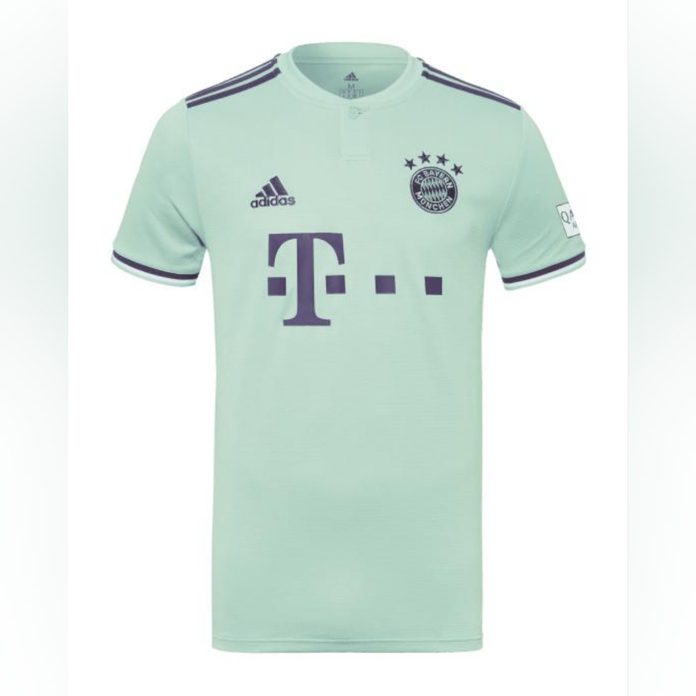 Bayern Munich Away Kit Youth XL